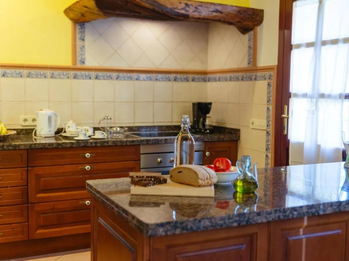 Villa Can Venzala By Sunvillas Mallorca Pollença